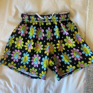 Vintage fun printed shorts